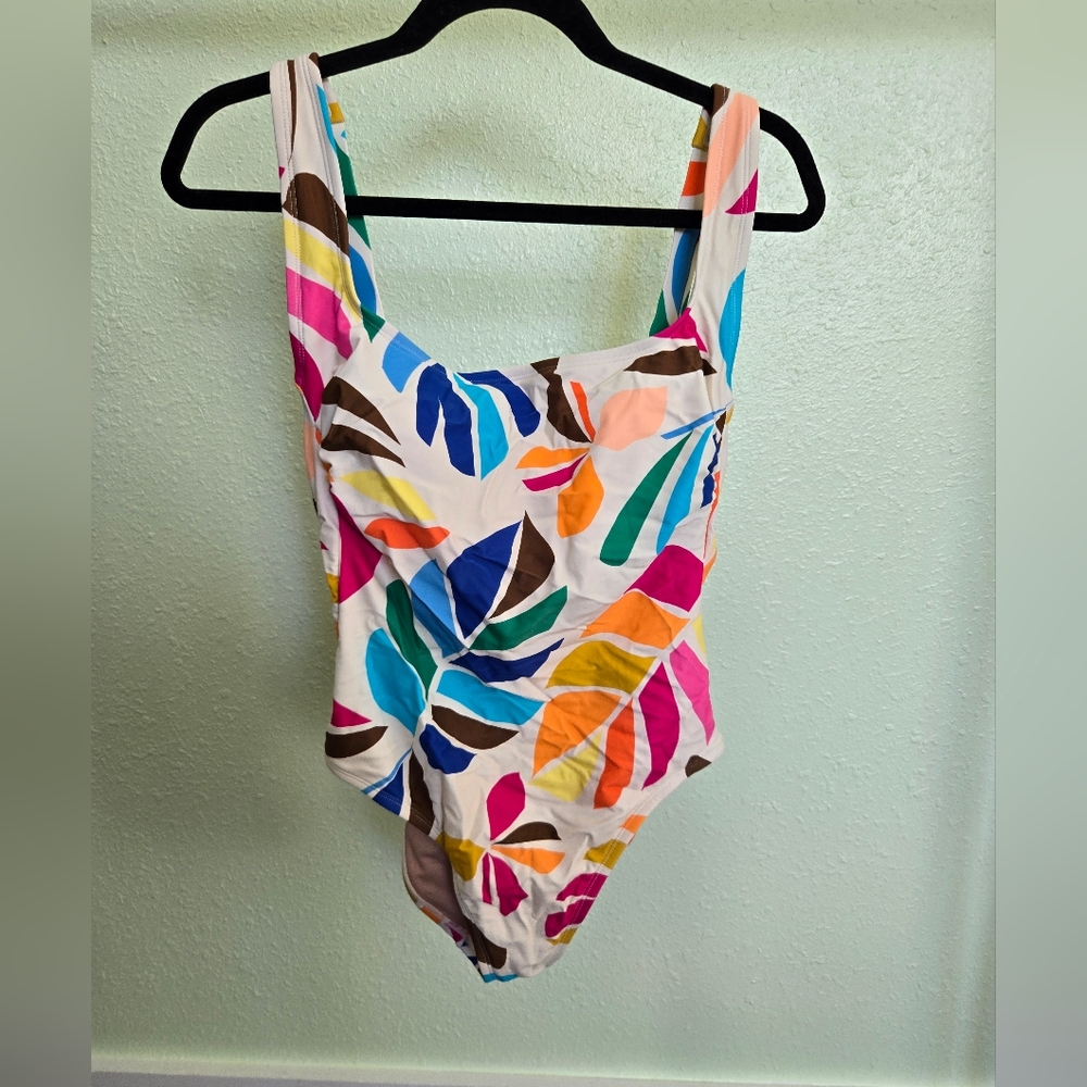 Tropical Leaf Print Women's One Piece Swimsuit - Picture 2 of 6